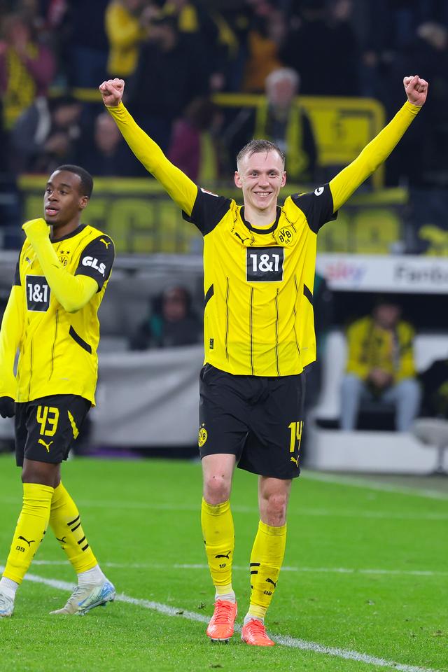 星空体育官方网站-关于德甲联赛主场表现尤为出色,球队士气高昂的信息