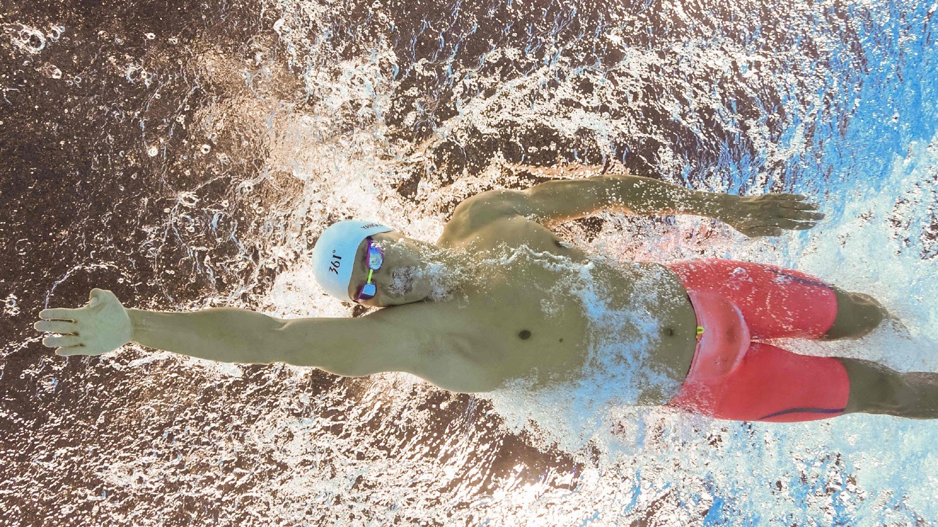 -国足阵容年轻化战略收获初步成果,国足年轻队员