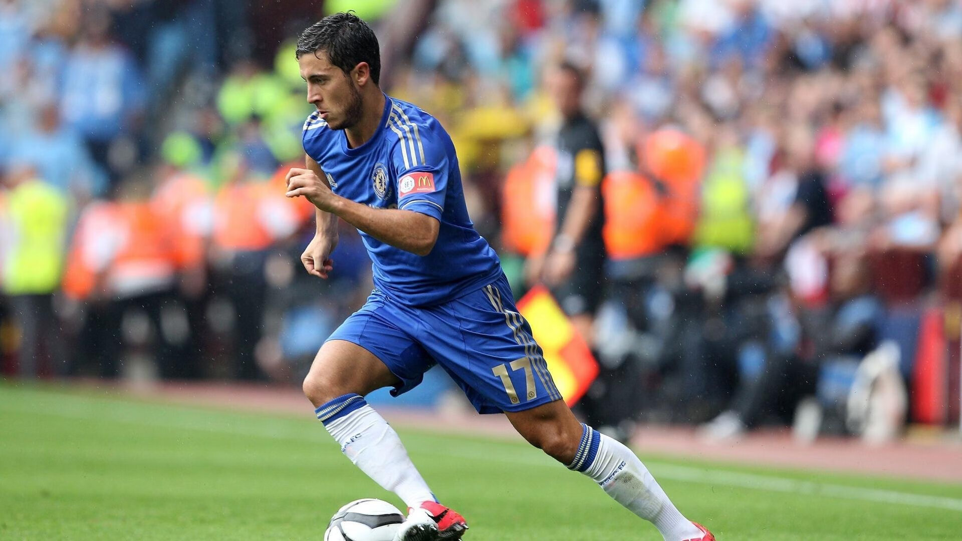 StarSky Sporting下载-拜仁慕尼黑主场3-0战胜多特蒙德，巩固榜首位置，拜仁慕尼黑场地